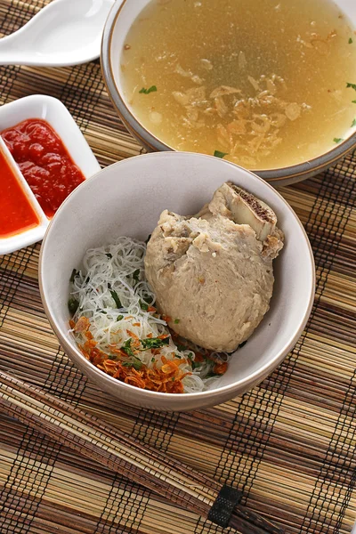 Žebra polévka maso koule — Stock fotografie