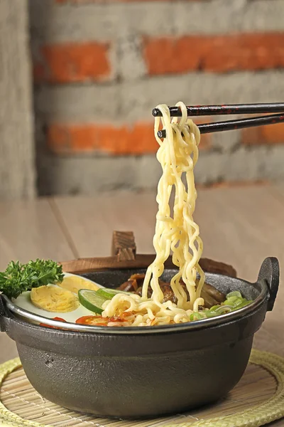 Indonesian noodle soup, soto mie — Stock Photo, Image