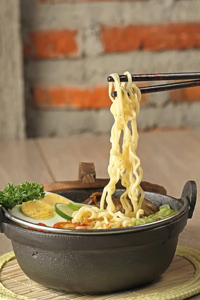 Sup mie Indonesia, soto mie — Stok Foto