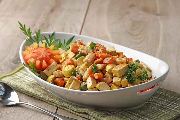 tahu tumis udang, Endonezya mutfağı