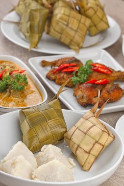 Ketupat lebaran