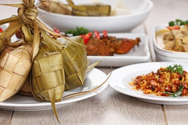 Ketupat lebaran