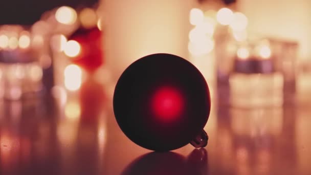 Red Christmas bauble as festive winter decoration, holiday background — Stock Video