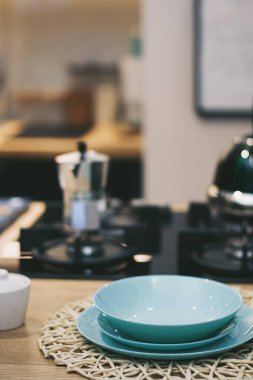 Modern ev veya apartmanda ev dekorasyonu ve iç tasarım, mobilya ve ayrıntılar