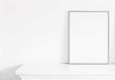 Beyaz mobilyalarda gümüş çerçeve, lüks ev dekorasyonu ve tasarım, poster baskısı ve basılabilir sanat, çevrimiçi dükkan vitrini