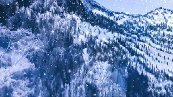 Зимова країна чудес і сніговий різдвяний пейзаж. Снігопад в горах і лісі вкритий снігом як святковий фон — стокове відео