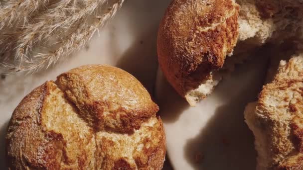 Fresh Bread Basket Rustic Style Food Bakery — Stock Video