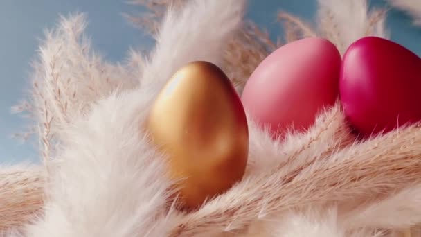 Feliz Pascua Huevos Pascua Pintados Colores Sobre Fondo Rústico Religión — Vídeo de stock