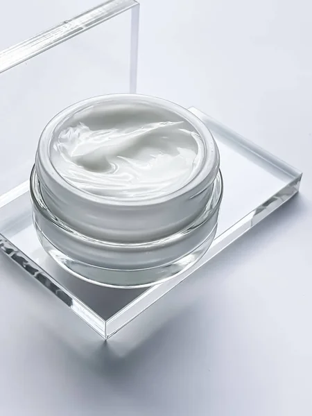 Crema Facial Hidratante Tarro Muestra Producto Vidrio Belleza Cuidado Piel — Foto de Stock