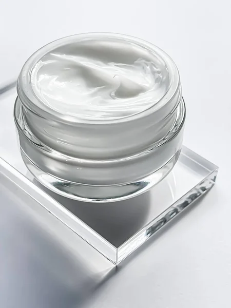 Crema Facial Hidratante Tarro Muestra Producto Vidrio Belleza Cuidado Piel — Foto de Stock