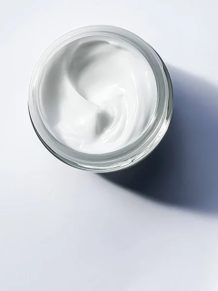 Βάζο Κρέμας Προσώπου Δείγμα Προϊόντος Λευκό Φόντο Ομορφιά Και Περιποίηση — Φωτογραφία Αρχείου