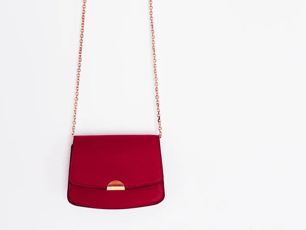 Red Fashionable Leather Purse Gold Details Designer Bag Stylish Accessory — стоковое фото