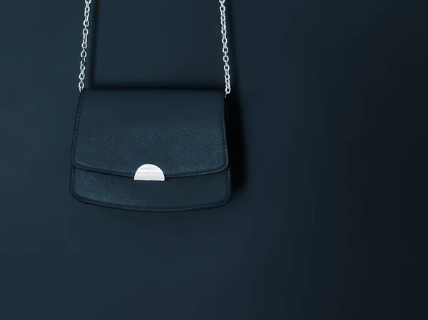 Black Fashionable Leather Purse Silver Details Designer Bag Stylish Accessory — ストック写真