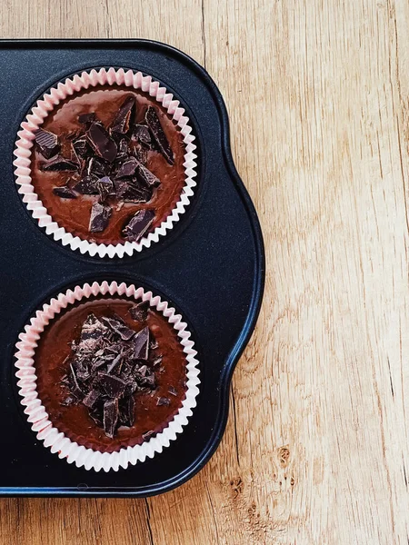 Muffins Chocolate Rebozado Forma Hornear Receta Pasteles Caseros Comida Concepto — Foto de Stock