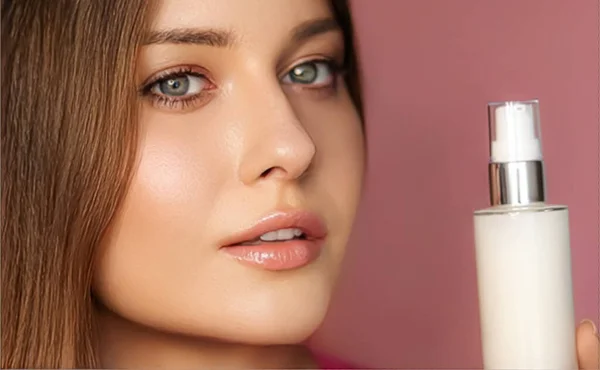 Beauty Makeup Skincare Cosmetics Model Face Portrait Woman Skin Care — Zdjęcie stockowe