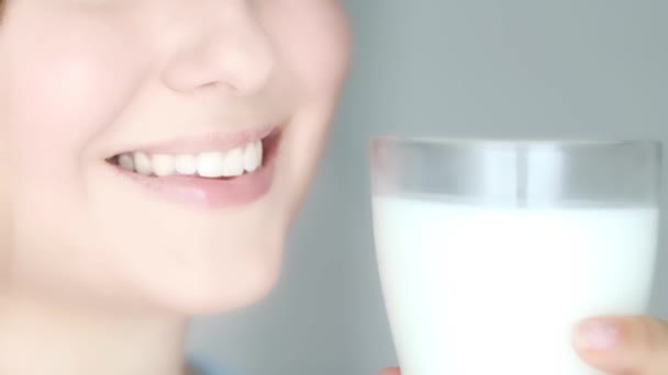 Healthy Diet Teeth Dairy Drink Perfect Natural White Toothy Female — 图库视频影像