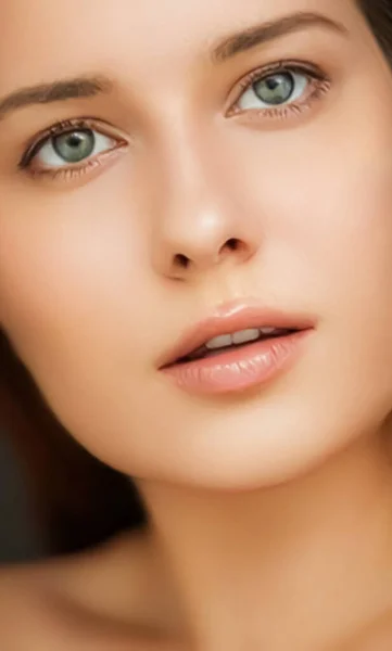 Beauty Skincare Cosmetics Model Face Portrait Woman Perfect Clean Healthy — стоковое фото