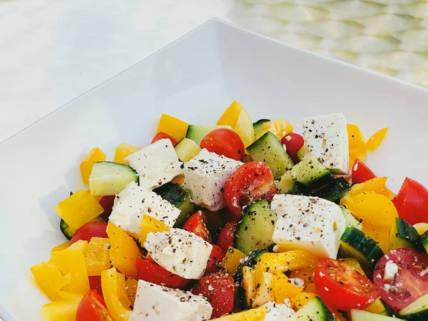 Fresh Vegetable Greek Salad Cherry Tomatoes Bell Pepper Cucumber Feta — 图库照片