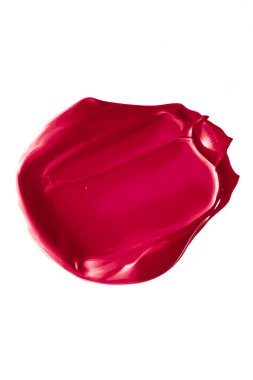 Kırmızı güzellik kumaşı, cilt bakımı ve makyaj malzemesi örnekleri beyaz arka planda izole edilmiş, makyaj lekesi, krem makyaj kremi sürme ya da boya fırçası darbesi yakın çekim