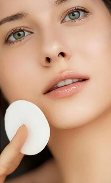 Beauty Skincare Cosmetics Model Face Portrait Woman Clean Healthy Skin — стоковое фото