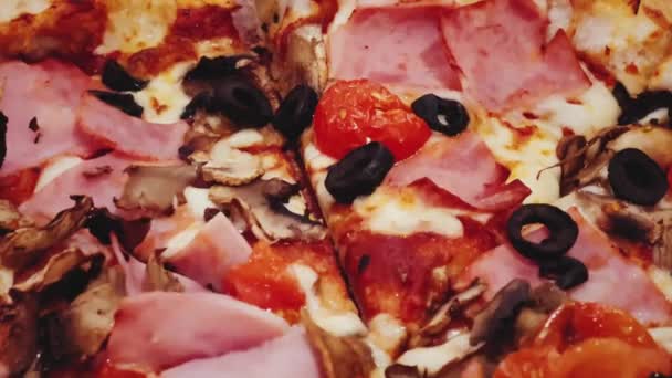 Pizza Capriciosa Cheese Stuffed Crust Pizzeria Food Close — Video Stock