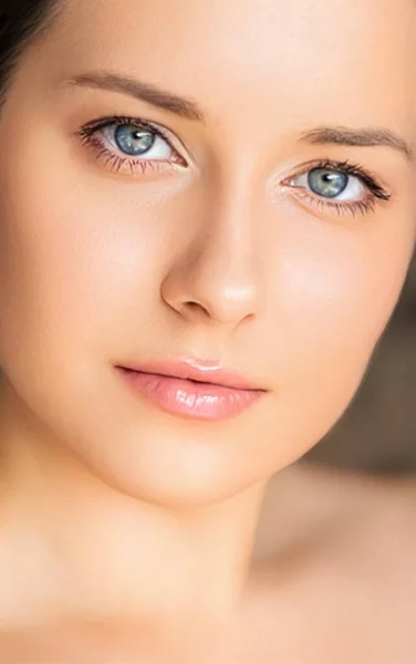 Perfect Skin Beauty Look Beautiful Face Young Woman Skincare Cosmetics — стоковое фото