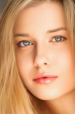 Natural beauty and no make-up look, beautiful young woman as skin care cosmetics and feminine brand concept, face portrait close-up