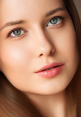 Natural beauty and no make-up look, beautiful young woman as skin care cosmetics and feminine brand concept, face portrait close-up