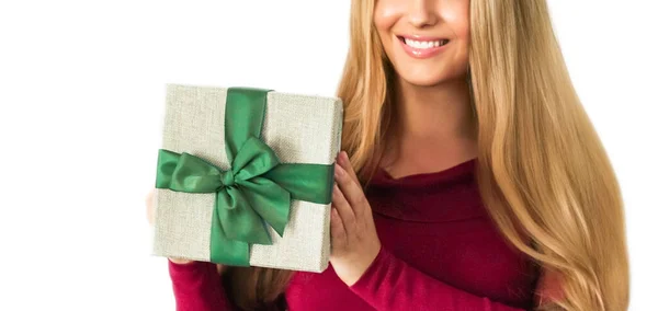 Születésnap Karácsony Vagy Ünnep Ajándék Boldog Kezében Egy Zöld Ajándék — Stock Fotó