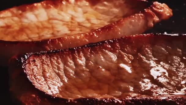 Τρόφιμα Και Συνταγή Μαγείρεμα Κρέας Φιλέτο Μπριζόλα Στο Τηγάνι Υψηλής — Αρχείο Βίντεο