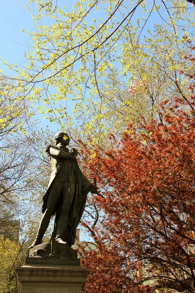 Marquis de Lafayette monument — Stock Photo, Image