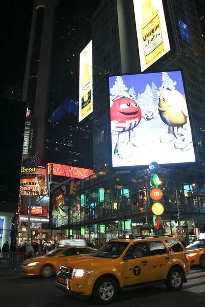 Times Square à noite — Fotografia de Stock