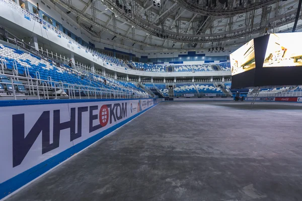 Içinde yeni oluşturulmuş buz hokeyi arena, Olimpiyat Parkı, sochi, Rusya Federasyonu — Stok fotoğraf