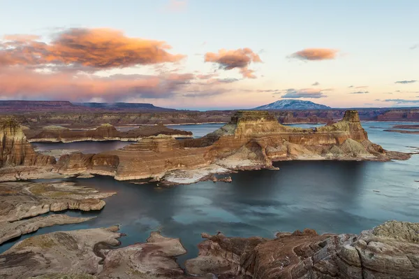 Piękne jezioro powell, arizona — Zdjęcie stockowe