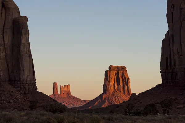 Det unika landskapet i Monument Valley, Utah, USA. — Stockfoto