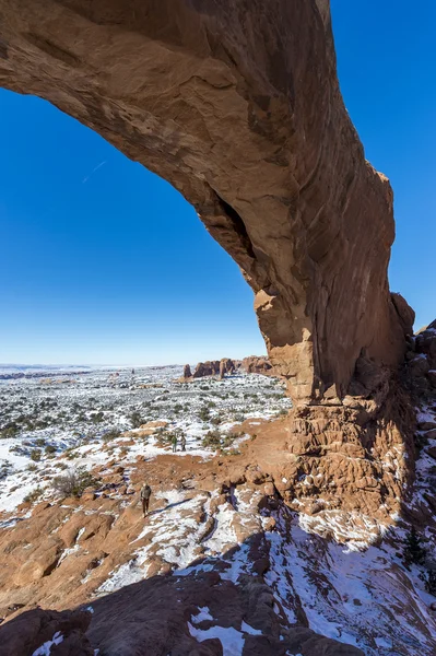 L'arche du paysage dans le parc national des Arches, Utah . — Photo