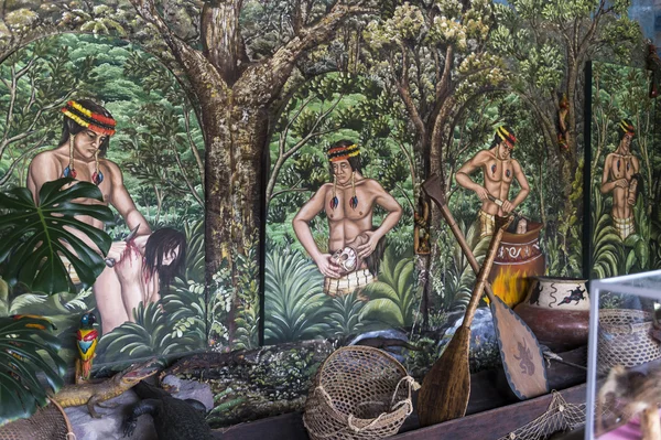 Pintura de un antiguo ritual aborigen de secado de la cabeza enemiga —  Fotos de Stock