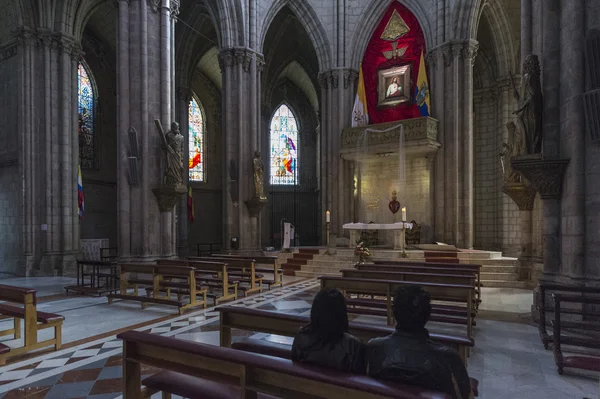 Interiör från basilica del voto Nacional — Stockfoto