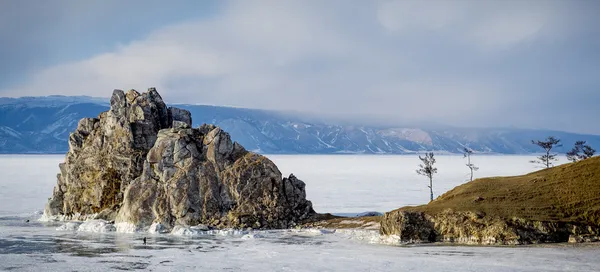 Infinita vastidão de gelo do inverno Baikal lago — Fotografia de Stock