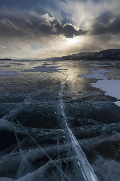 바이칼 호수의 얼음 필드 — 스톡 사진