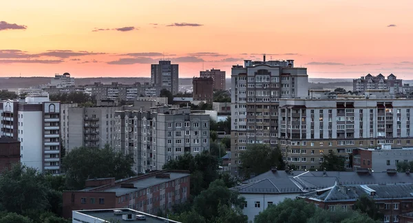 Zonsondergang panorama van de stad vladimir, Rusland — Stockfoto