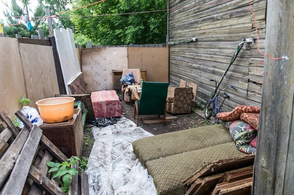 Yard in a russian slums — Stock Photo, Image