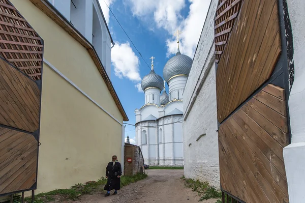 Uspenskiy cathedral in Rostov, Russia — Stock Photo, Image