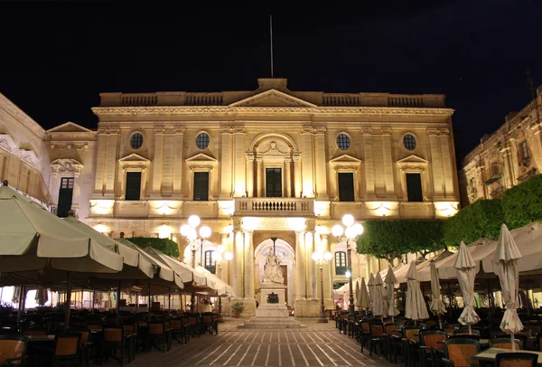 Valletta gece eski şehir