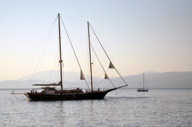 Denizdeki yatlar
