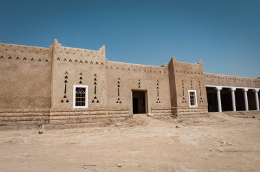 Diriye sarayda