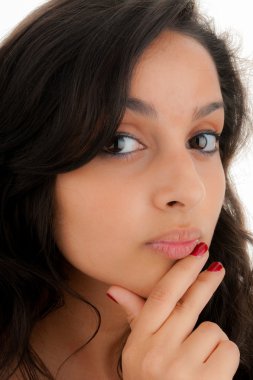 esmer beyaz izole Joung portresi