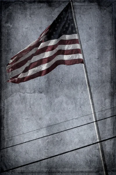 Retro-styled postcard of midtown Manhattan with an American flag — Stock Photo, Image