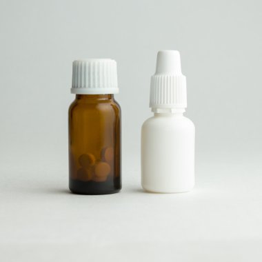 Tablet küçük şişe