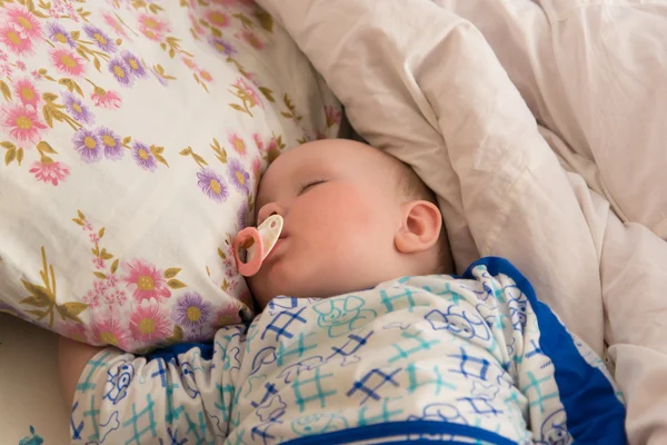 Sleeping baby — Stock Photo, Image